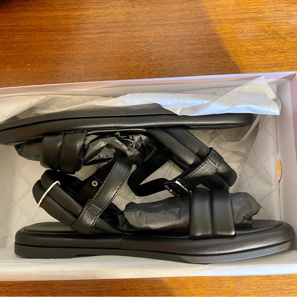 Cafè Noir Pad Buckle Sandals NIB Size 38 - Picture 4 of 6